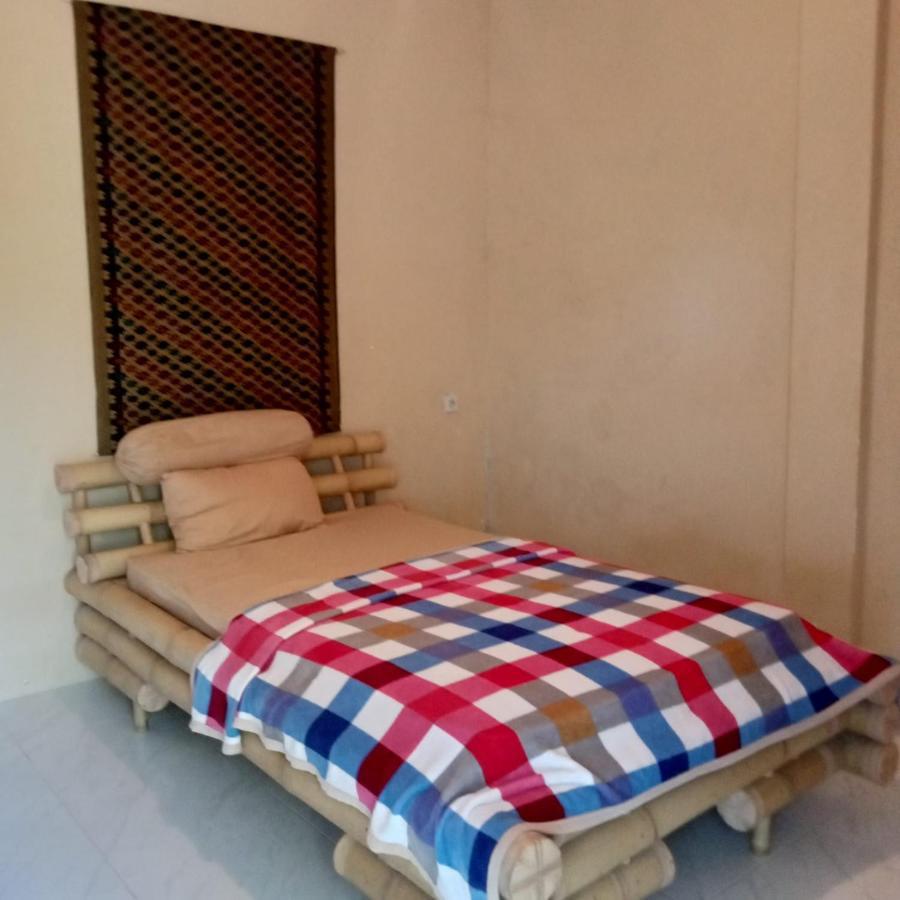 Sunrise Bukit Asam Homestay Kuta  Buitenkant foto